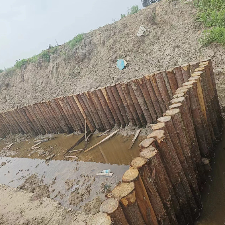 河道清淤木桩